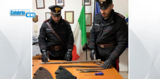 VIDEO-Carabinieri sventano furto nella notte nella Chiesa Madre a Petronà: due arresti