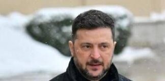 Ucraina, Zelensky: “Trilaterale con Usa e Russia probabile fra 10 giorni”