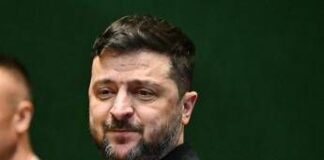 Ucraina, le mosse di Zelensky: elezioni e referendum su pace entro maggio