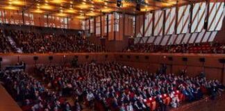 Economia, Fontana: “Lombardia motore del Paese, da consulenti finanziari contributo importante”