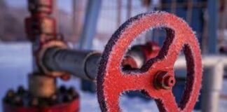 Iran, compagnie petrolifere in pressing su Trump: “Crisi rischia di aggravarsi”