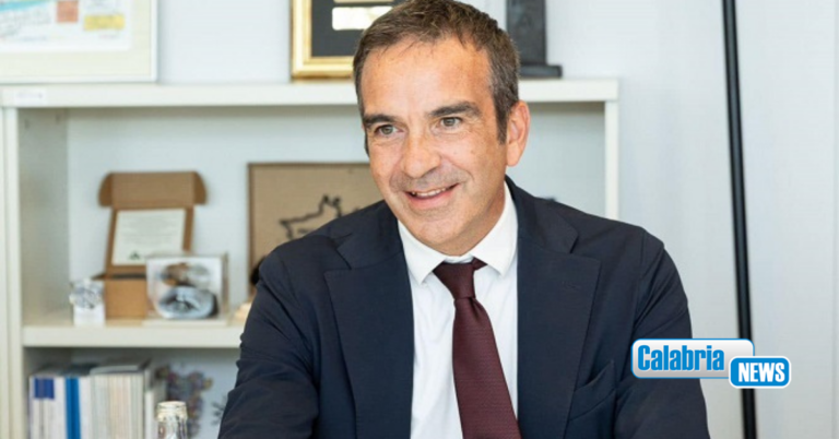 Sanità, Occhiuto: “i medici cubani che lavorano negli ospedali restano in Calabria”