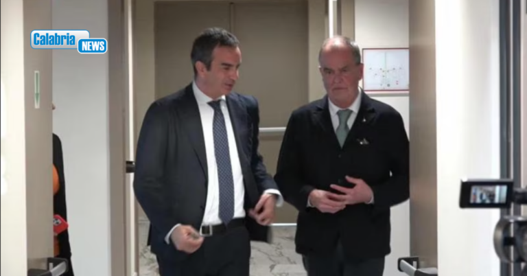 Calderoli, ‘governo al lavoro per chiudere commissariamento sanità Calabria’