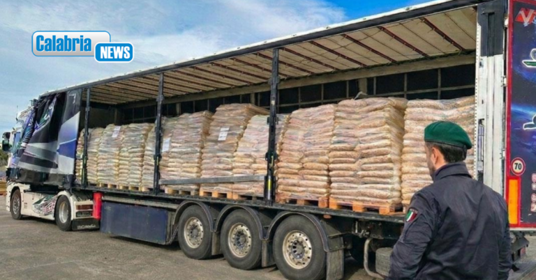 Sequestrate oltre 250 tonnellate di pellet non sicuro: denunciato imprenditore calabrese