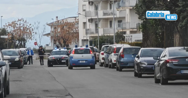 Agguato contro pregiudicato a Rossano: le sue condizioni sono molto gravi