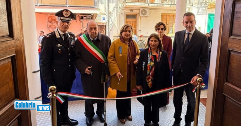 Scilla, inaugurata la nuova caserma dei Carabinieri: è intitolata agli appuntati Fava e Garofalo