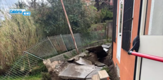 Maltempo, atrio cede per la forte pioggia: chiusa scuola nel Vibonese