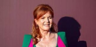 Un libro di Sarah Ferguson? Buckingham Palace trema già e Carlo è pronto a querelare