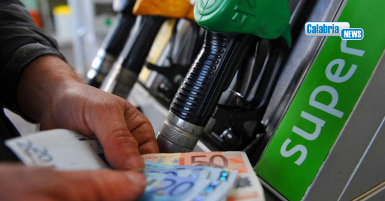 Caro Carburanti, 10 consigli per risparmiare al distributore di benzina