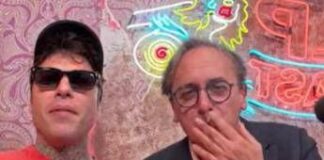 Bonelli e la gag dello spinello da Fedez: “Niente di preparato, ho fumato per lanciare un messaggio”