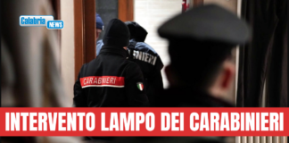 Reggio Calabria, aggressione con coltello tra le mura domestiche: arrestato un uomo
