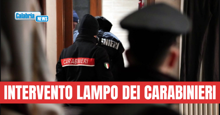 Reggio Calabria, aggressione con coltello tra le mura domestiche: arrestato un uomo