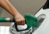Carburanti, benzina in calo e gasolio sotto i due euro: i prezzi di oggi