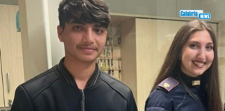 Crotone: 16enne ritrova portafoglio con denaro e carta di credito e lo consegna alla Polizia