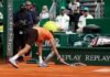 Montecarlo, super Berrettini: doppio bagel a Medvedev e il russo distrugge la racchetta