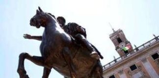Roma Capitale, primo via libera a riforma costituzionale. Pd si astiene, Meloni: “Amarezza e stupore”