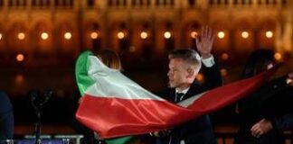 Ungheria, finisce l’era Orban. Trionfo Magyar: “Vittoria storica, liberato il Paese”