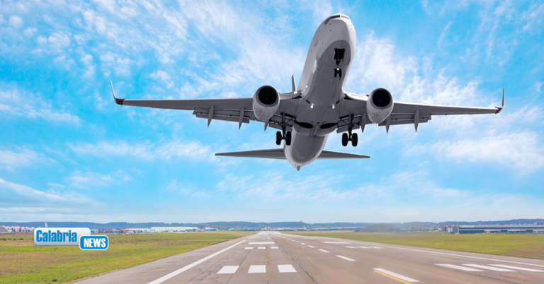 Caro carburante e collegamenti, allarme Aeroitalia: anche per Calabria stagione estiva a rischio