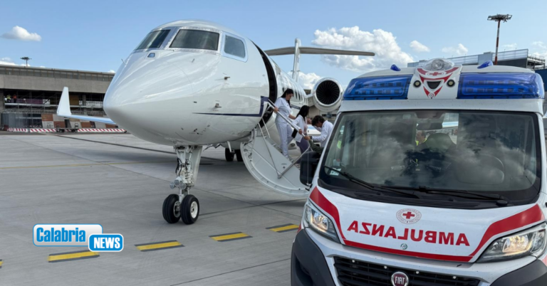 Volo sanitario d’urgenza per bimba di 5 anni trasportata da Reggio Calabria a Genova