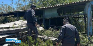 Amantea, sequestrata area con oltre mille metri quadri di coperture in amianto