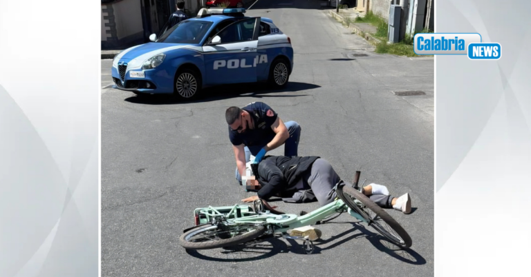 Gioia Tauro, Polizia salva una donna rimasta ferita dopo una caduta dalla bicicletta