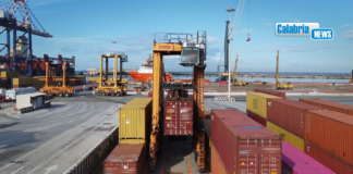 Porto di Gioia Tauro, Baldino (M5S): Acciaio per munizioni verso Israele, chiesta ispezione urgente