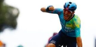 Giro d’Italia, Davide Ballerini vince in volata la sesta tappa. Eulalio sempre in rosa
