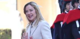 Governo, Meloni: “Da oggi diventa secondo più longevo della storia repubblicana, non traguardo ma responsabilità”