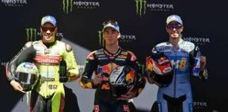 Motogp, Alex Marquez vince gara sprint a Barcellona. Sul podio Acosta e Di Giannantonio