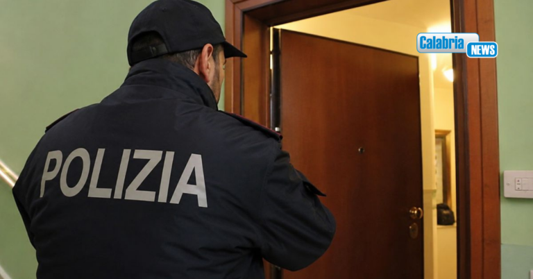 Crotone. forze dell’Ordine liberano un appartamento occupato abusivamente