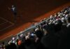 Roland Garros, è tornato il coro che ‘disturba’ i tennisti: “Olè”