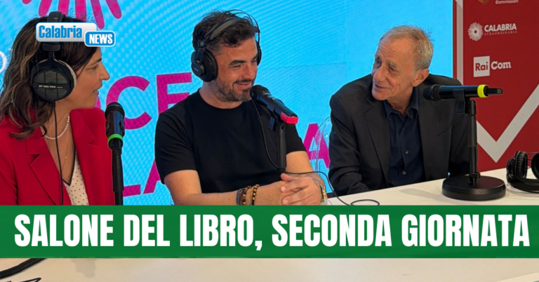 In stand Calabria il vicepresidente Mancuso, l’assessore Micheli, Roberto Vecchioni e Massimo Mauro