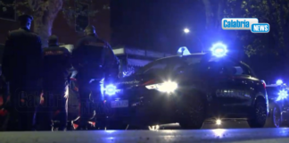 Isola Capo Rizzuto, aggredisce clienti in villaggio turistico e i Carabinieri intervenuti: arrestato 31enne