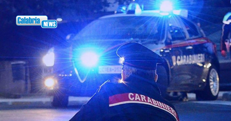 Tragedia a Platì: mamma fa retromarcia con l’auto e investe accidentalmente la sua bimba di tre anni