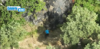 Ripreso da un drone mentre appicca un incendio, Carabinieri denunciano un uomo nel Cosentino