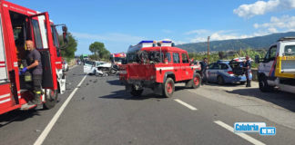 Nuovo grave incidente stradale sulla SS106 a Corigliano Rossano: un morto e un ferito
