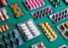 Farmaci in valigia, quali portare con sé in vacanza e come conservarli correttamente