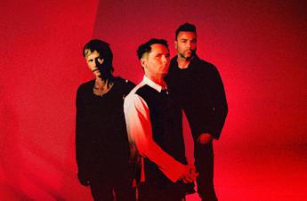 Muse, il ‘segnale’ è tornato: ‘The Wow! Signal’ è l’album della rinascita