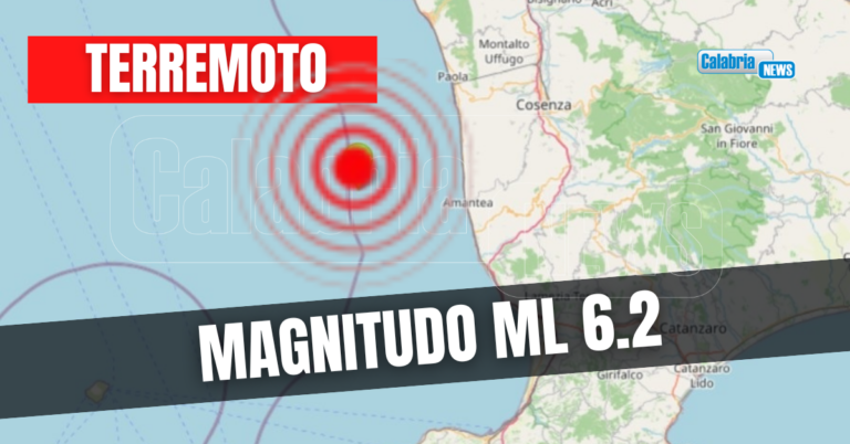 Paura nella notte, una forte scossa generata nel mar Tirreno Cosentino fa tremare la Calabria