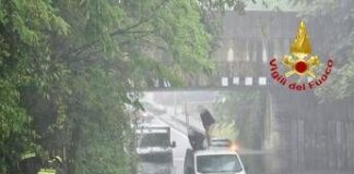 Vento e nubifragi, maltempo colpisce il Nord e ora è allerta anche al Centro-Sud