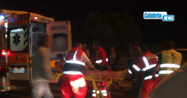 Impatto mortale nella notte sulla A2 nel Cosentino: deceduta 40enne residente a Milano