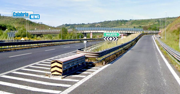 Sabato e domenica chiusura notturna sulla A2 per disinnesco ordigno bellico: Ecco le modifiche alla viabilità