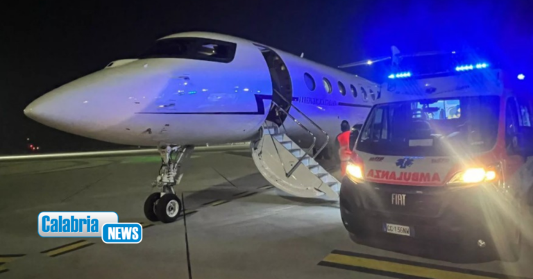Volo salvavita da Lamezia a Roma per un bimbo di 7 anni, trasferito all’ospedale “Bambino Gesù”