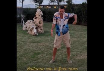 Cattelan non sarà a ‘Ballando con le Stelle’, la smentita arriva via social