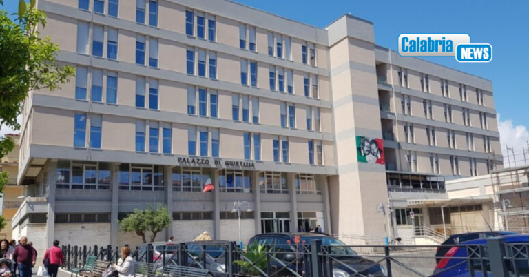 Giudizio immediato per 5 indagati nell’inchiesta “Teorema” su appalti e tangenti alla provincia di Crotone