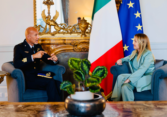 Meloni vede Parmitano a Palazzo Chigi: “Dai lustro a intera nazione”