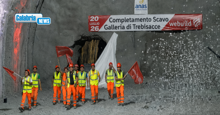 VIDEO-Completato lo scavo della Galleria Trebisacce, il tunnel più lungo del Terzo Megalotto della SS106 Jonica