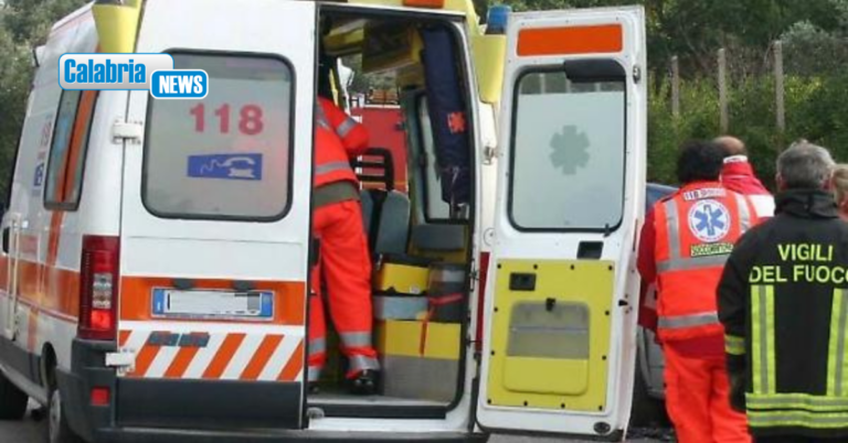 Auto impatta contro la barriera: un morto sulla SS 616 a Pedivigliano