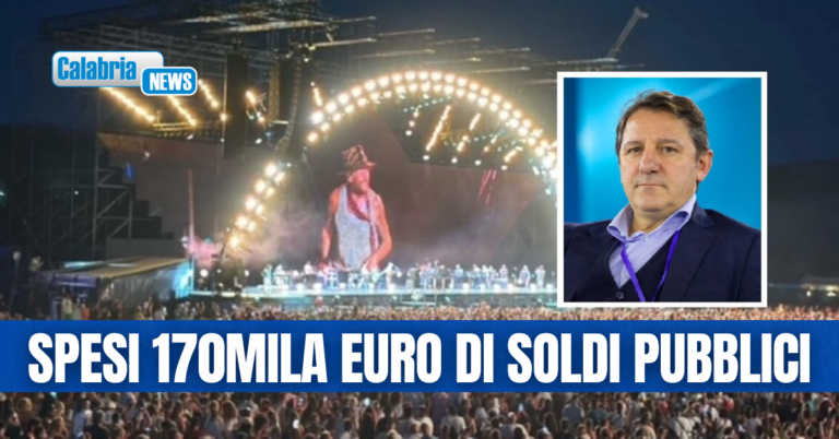 Tridico: “Finito il concerto la saracinesca si abbassa: vogliamo una Calabria normale, non uno spot”