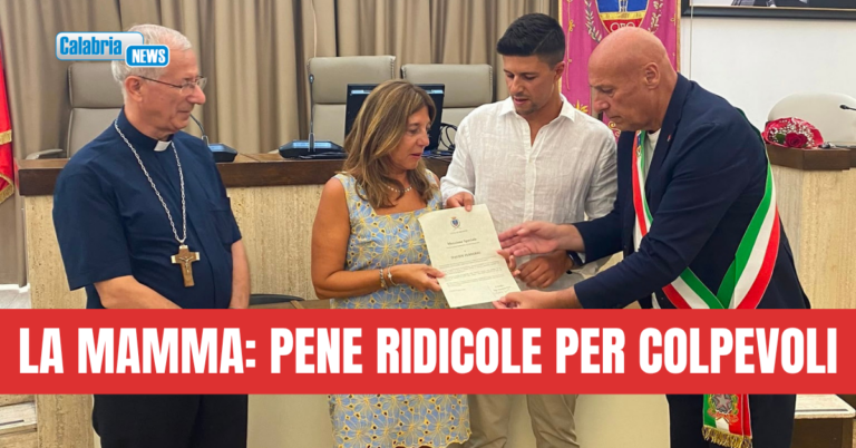 Comune di Crotone consegna la menzione speciale a Davide Ferrerio, da 4 anni in coma dopo aggressione